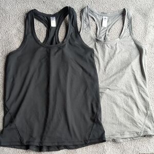 Yogalicious Black and Gray Tank Top Bundle Size XS